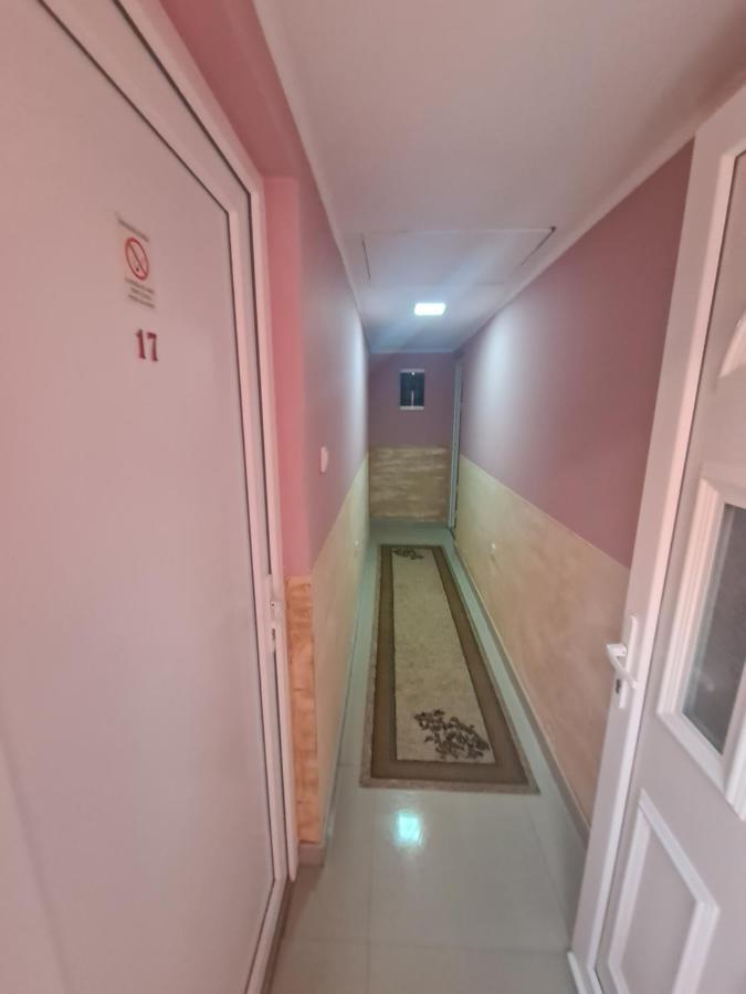 Rooms " Simke " II Subotica Exterior foto