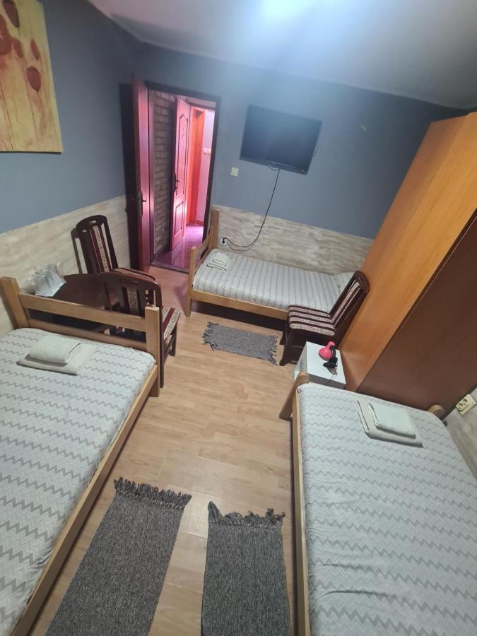 Rooms " Simke " II Subotica Exterior foto