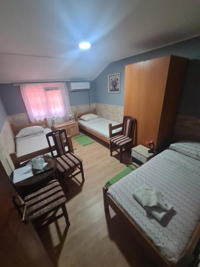 Rooms " Simke " II Subotica Exterior foto