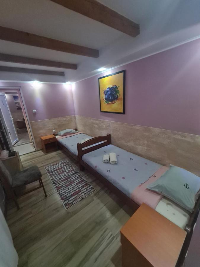 Rooms " Simke " II Subotica Exterior foto
