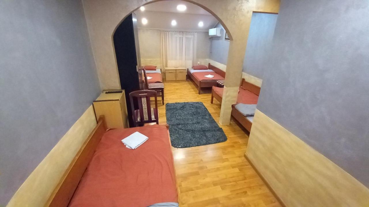 Rooms " Simke " II Subotica Exterior foto